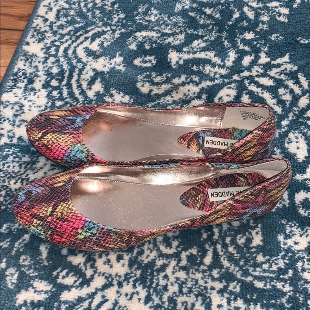 Steve Madden Multicolor Flats